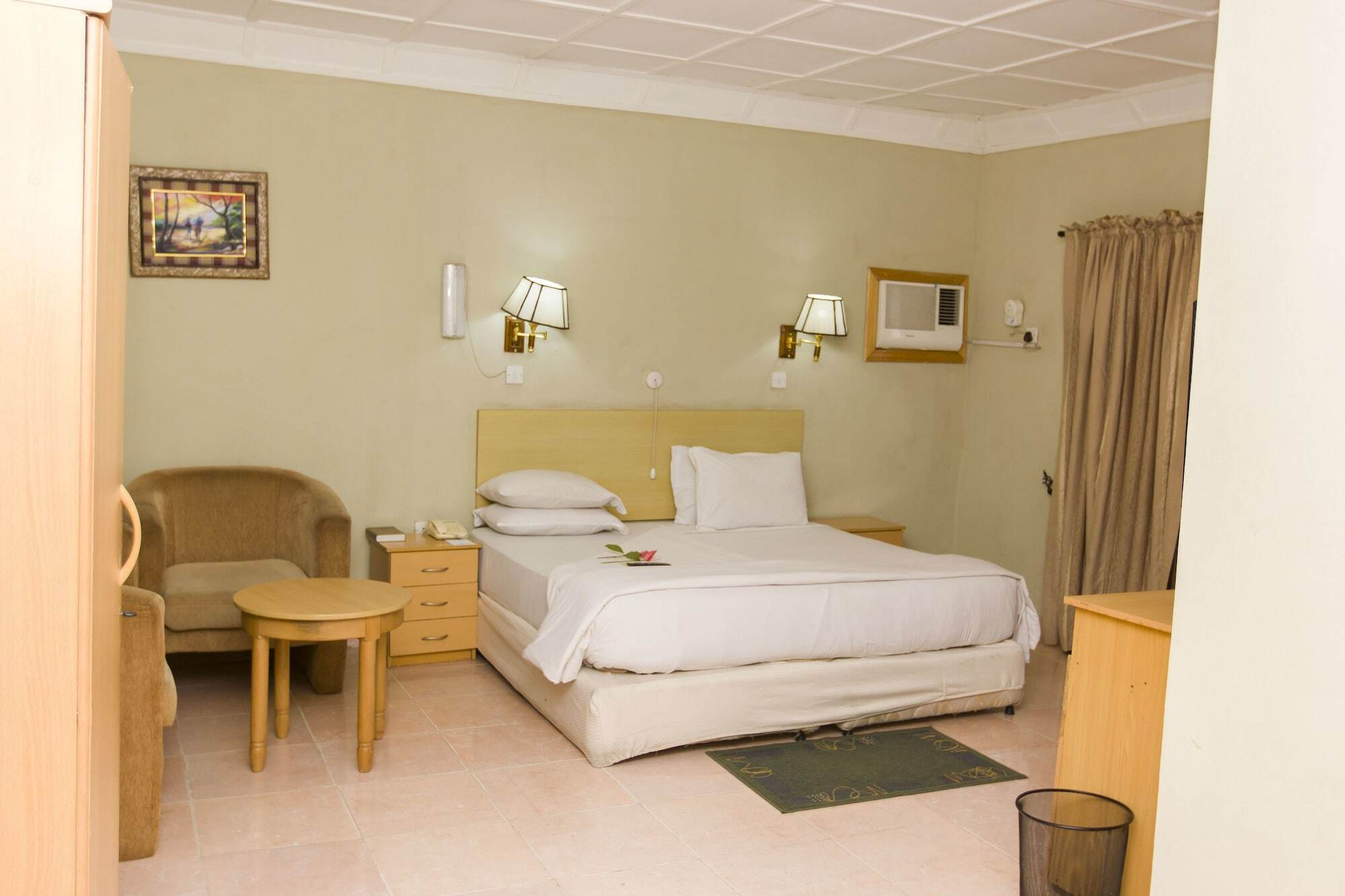 Eemjm Hotels And Suites Limited Uyo Ngoại thất bức ảnh
